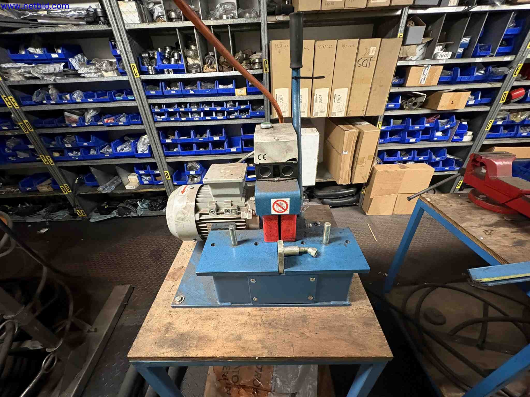 Complete workshop with spare parts for forklifts (Later release) – foto 14 – kavel bij NetBid, Sint Baafs Vijve