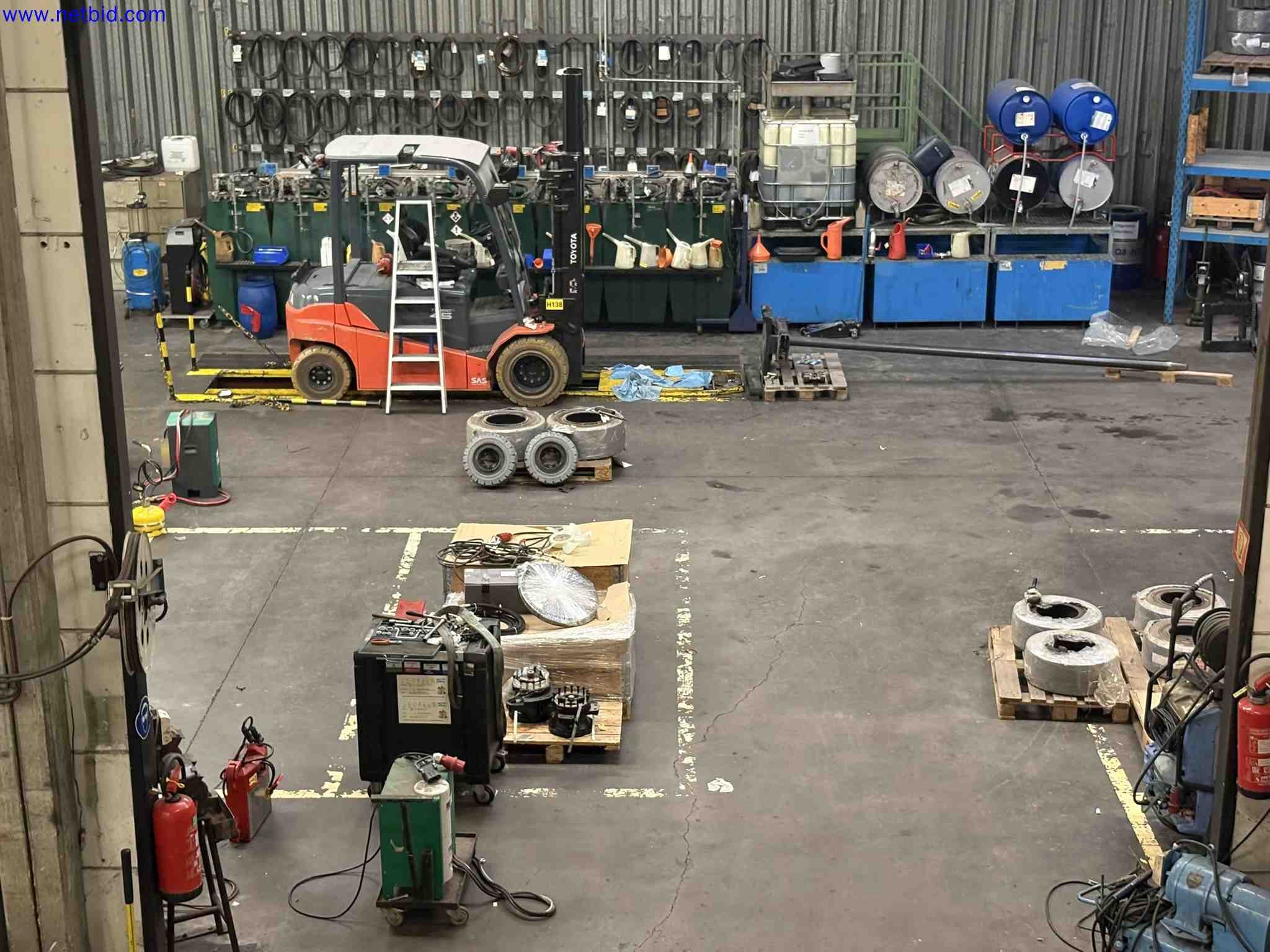 Uzavření závodu společnosti Balta Industries (Belgie) – výrobní závody výrobce koberců-1