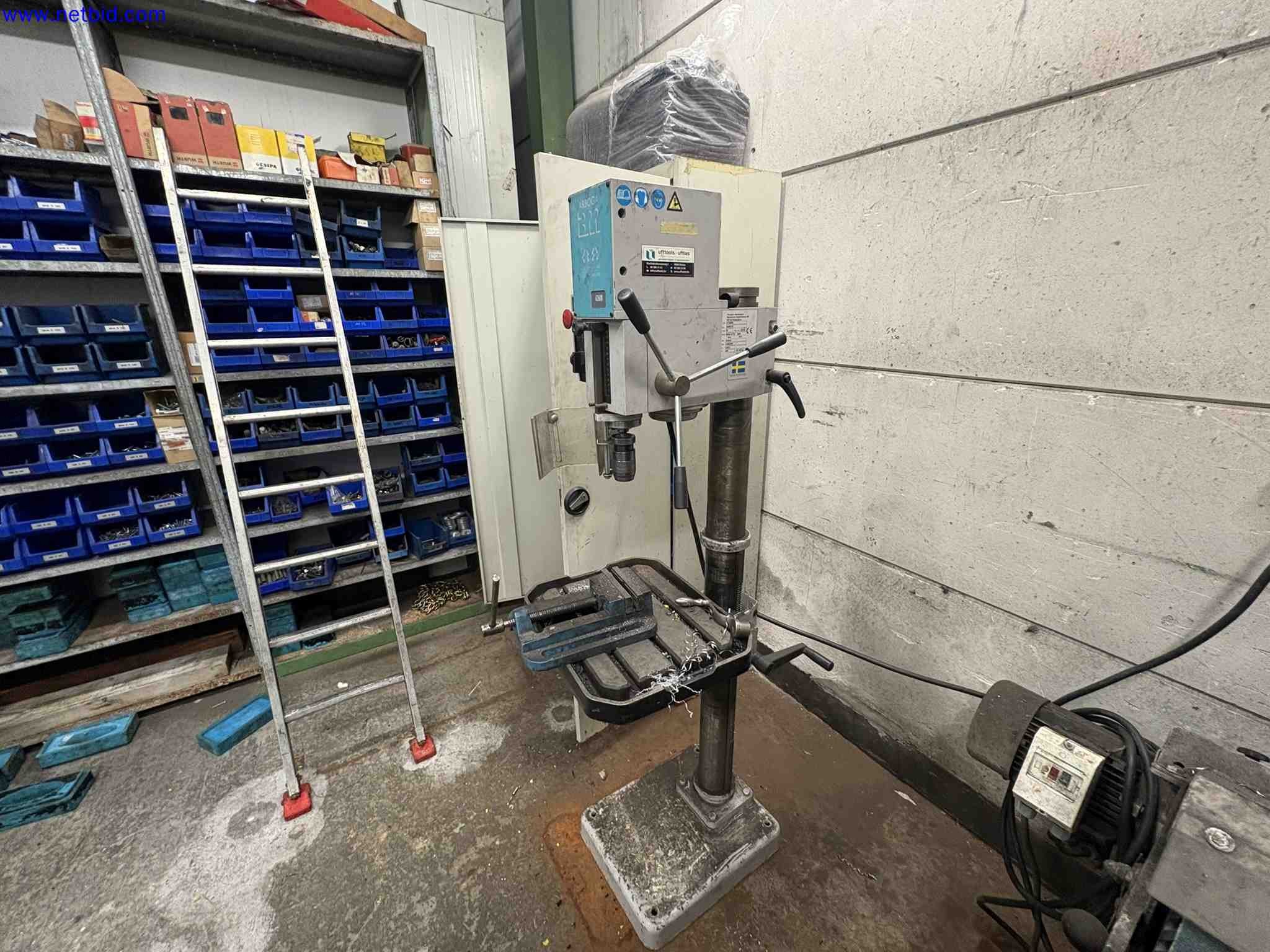 Complete workshop with spare parts for forklifts (Later release) – foto 24 – kavel bij NetBid, Sint Baafs Vijve