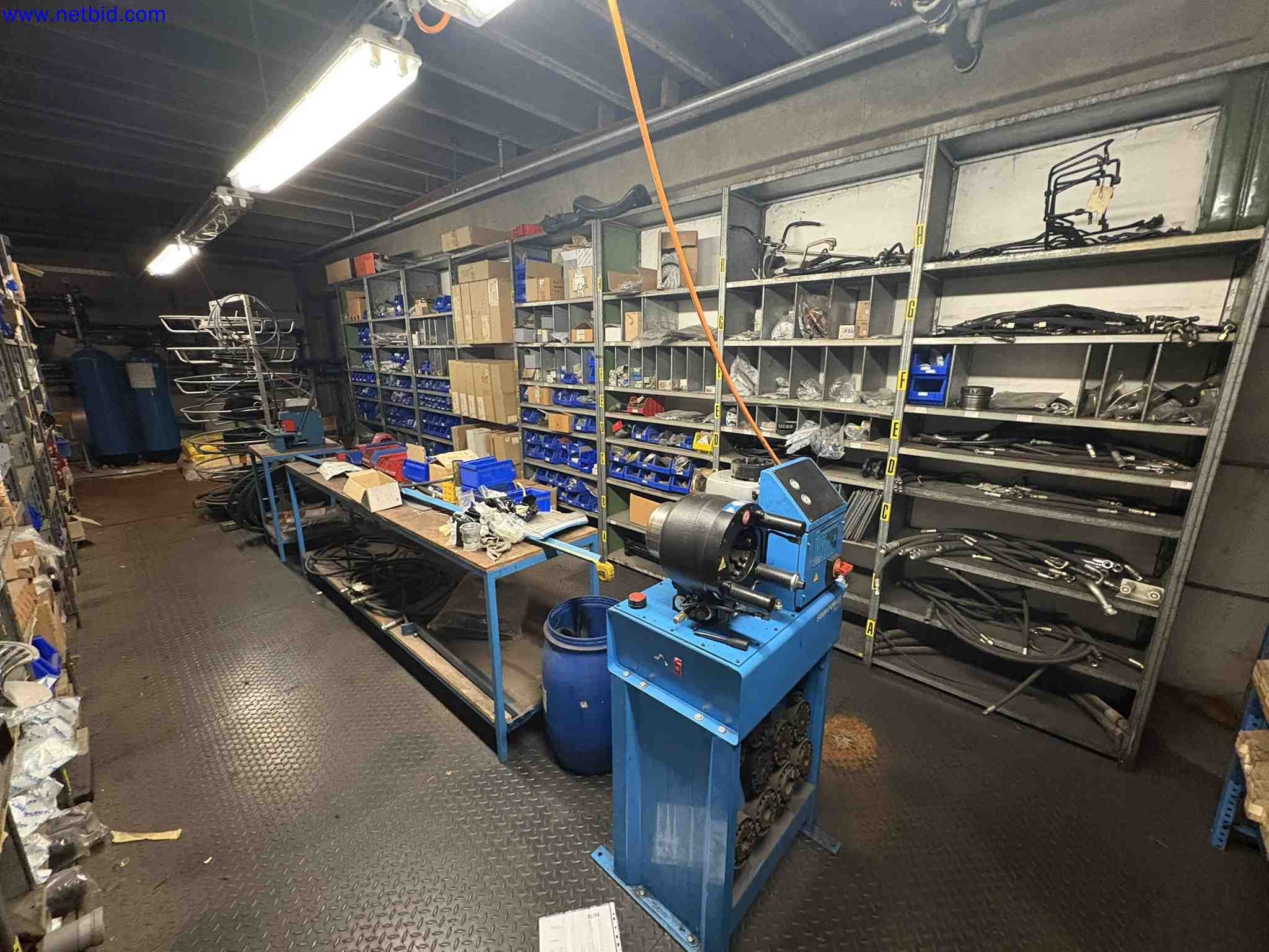 Complete workshop with spare parts for forklifts (Later release) – foto 2 – kavel bij NetBid, Sint Baafs Vijve
