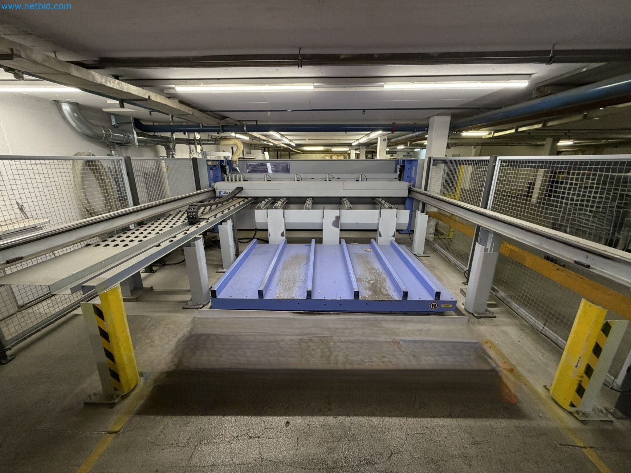 Machines from the woodworking sector-10