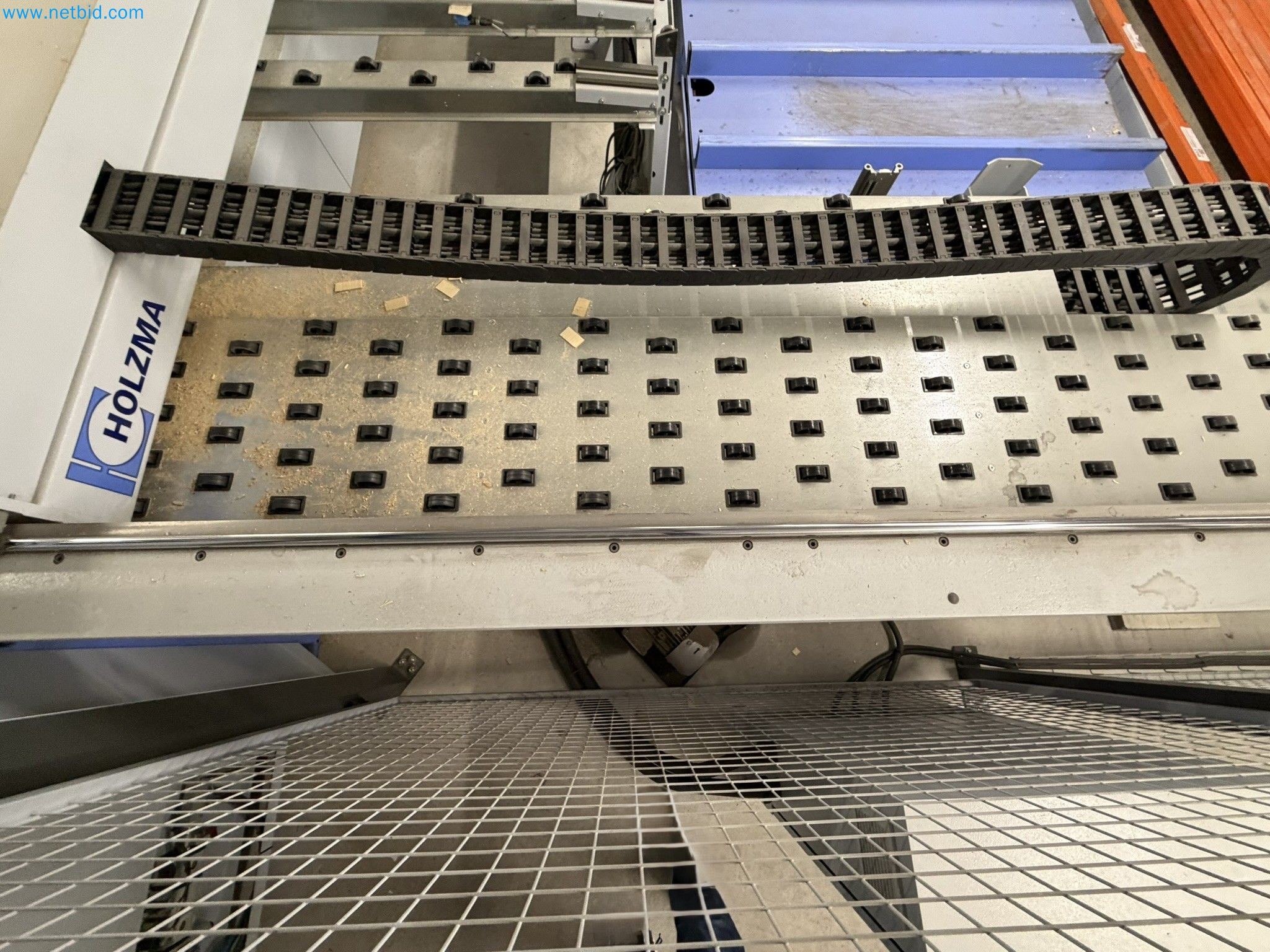 Machines from the woodworking sector-14