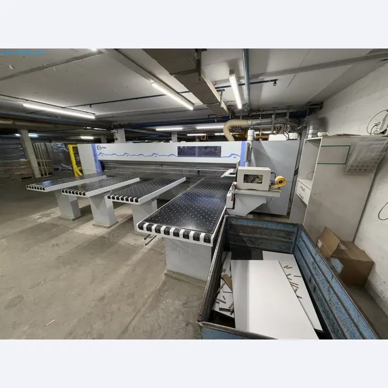 Machines from the woodworking sector-3