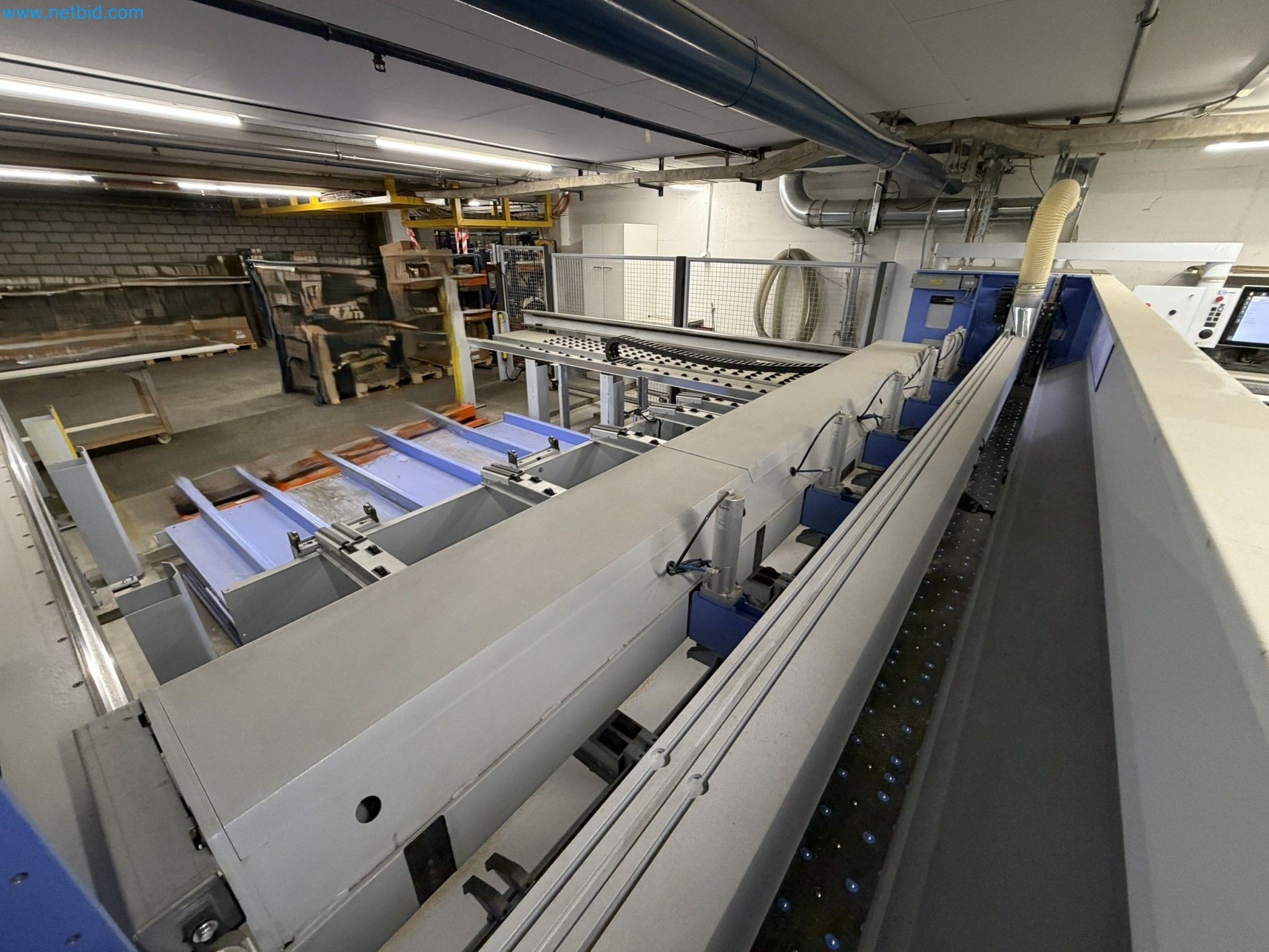 Machines from the woodworking sector-8