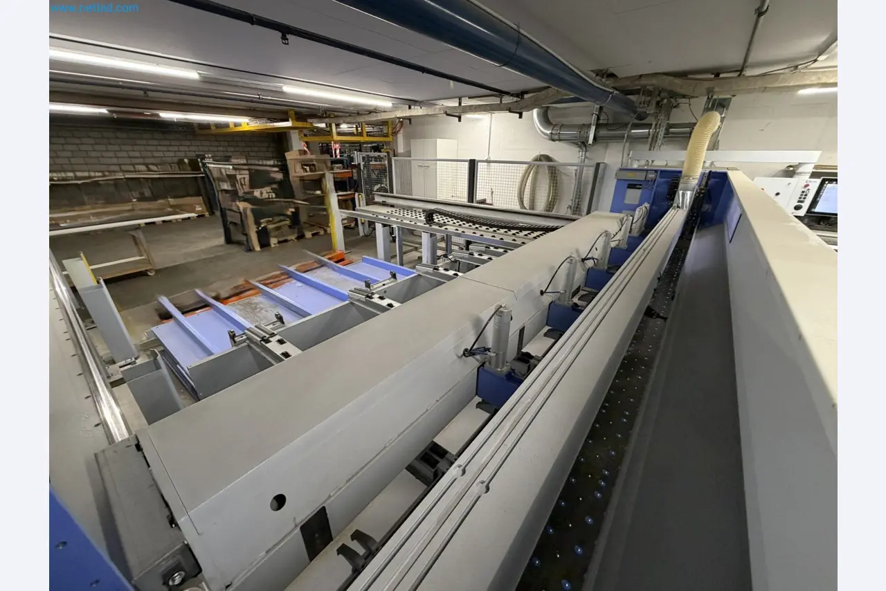 Machines from the woodworking sector-8