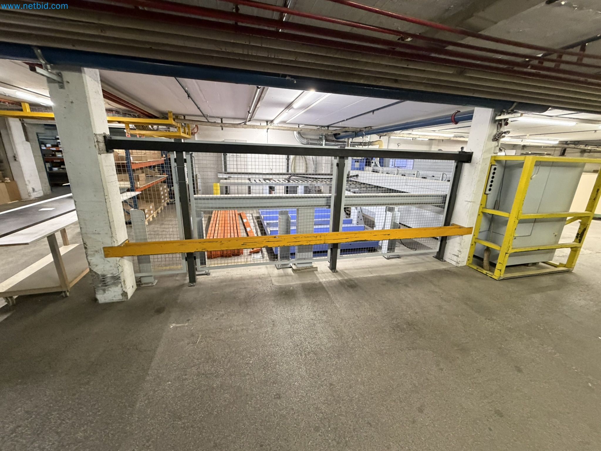 Machines from the woodworking sector-9