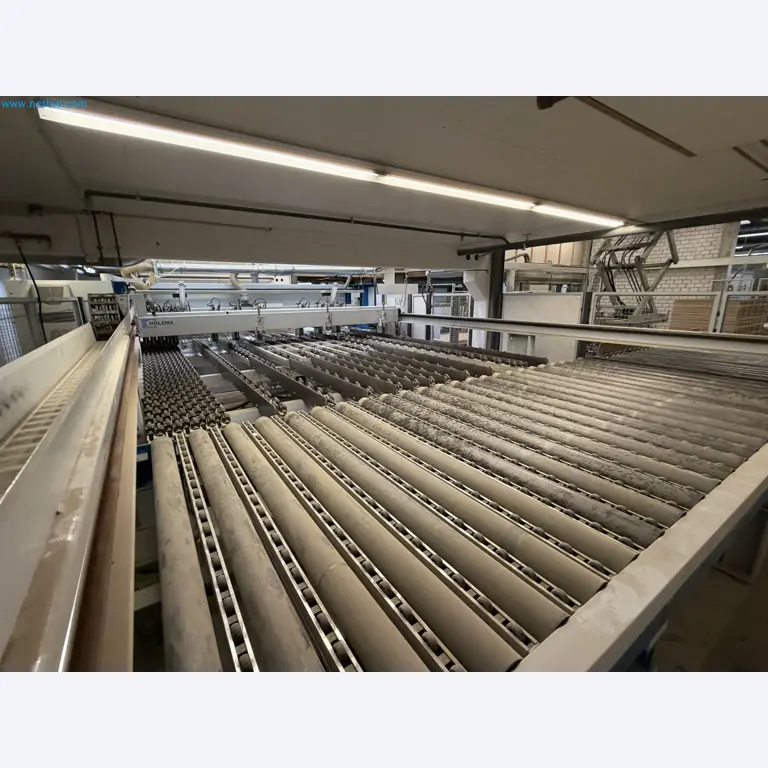 Machines from the woodworking sector-11