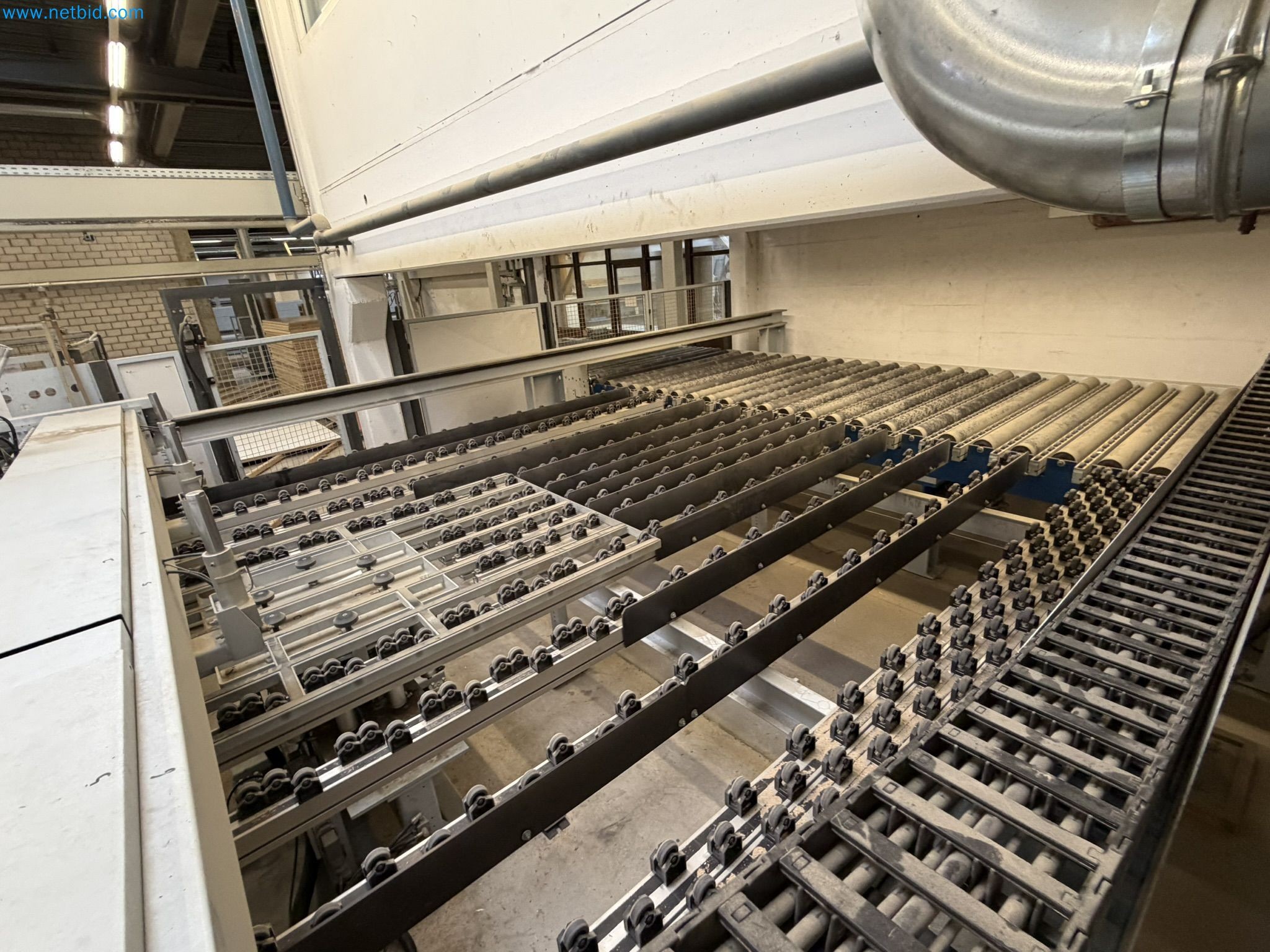 Machines from the woodworking sector-12