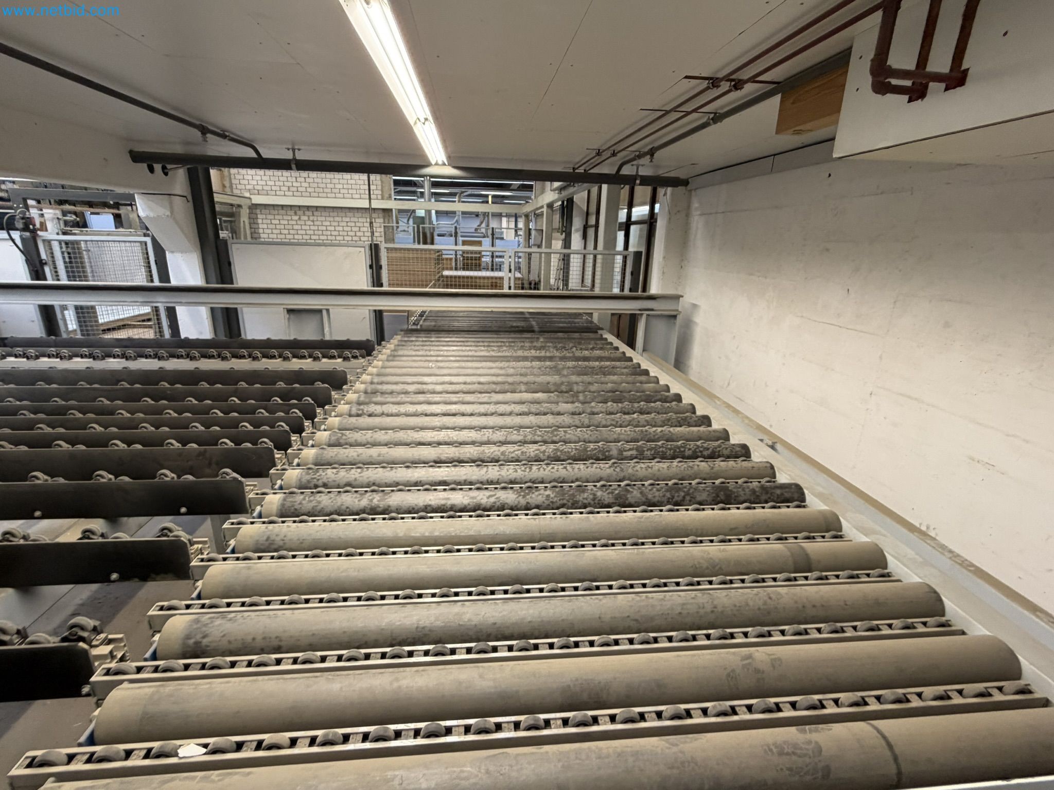 Machines from the woodworking sector-13