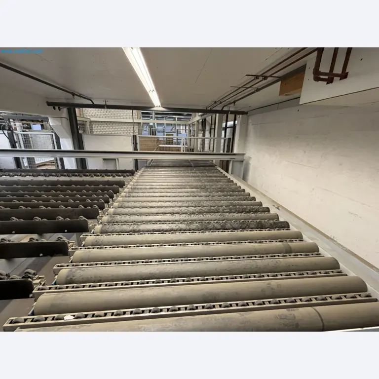 Machines from the woodworking sector-13