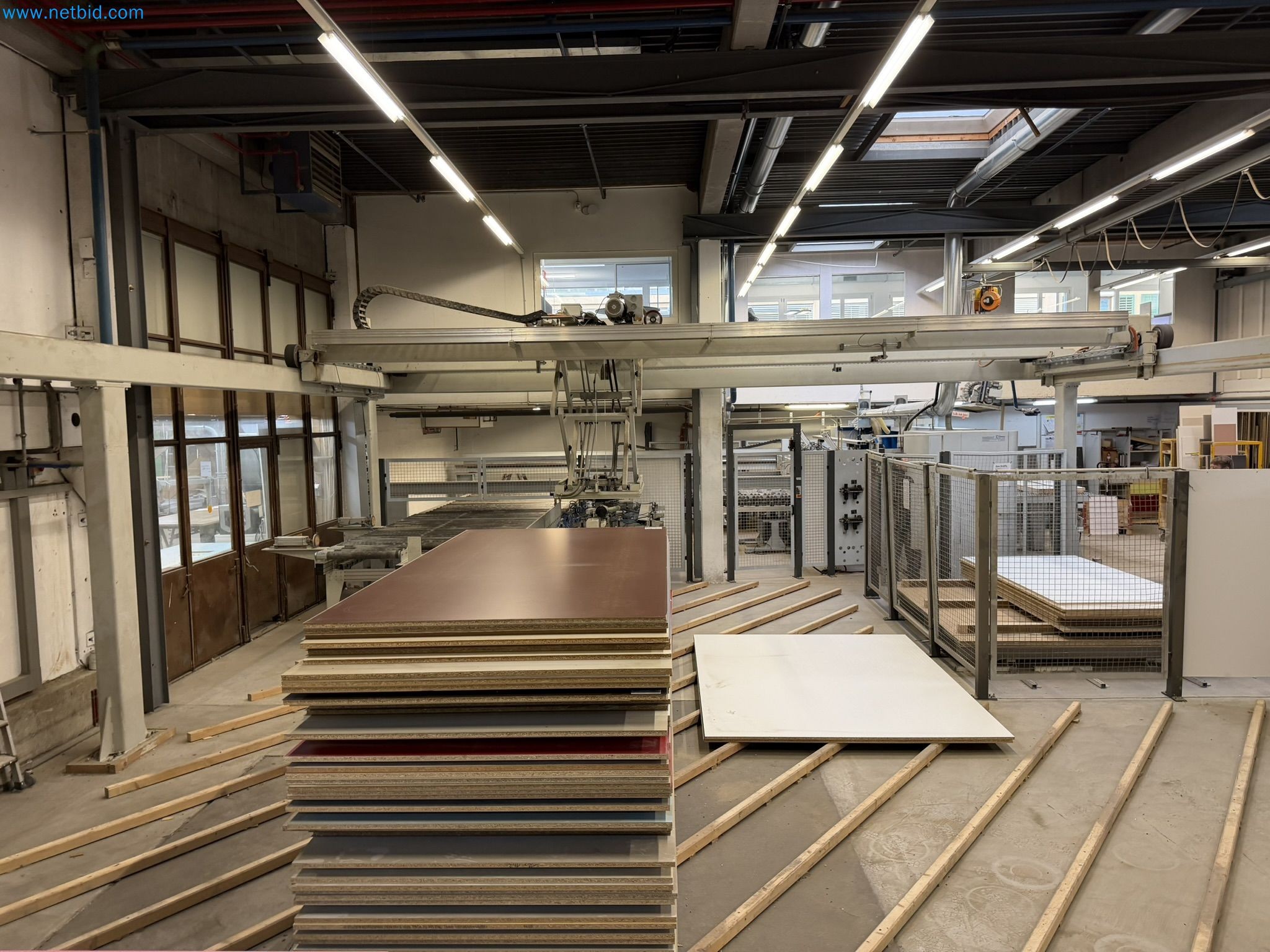 Machines from the woodworking sector-17