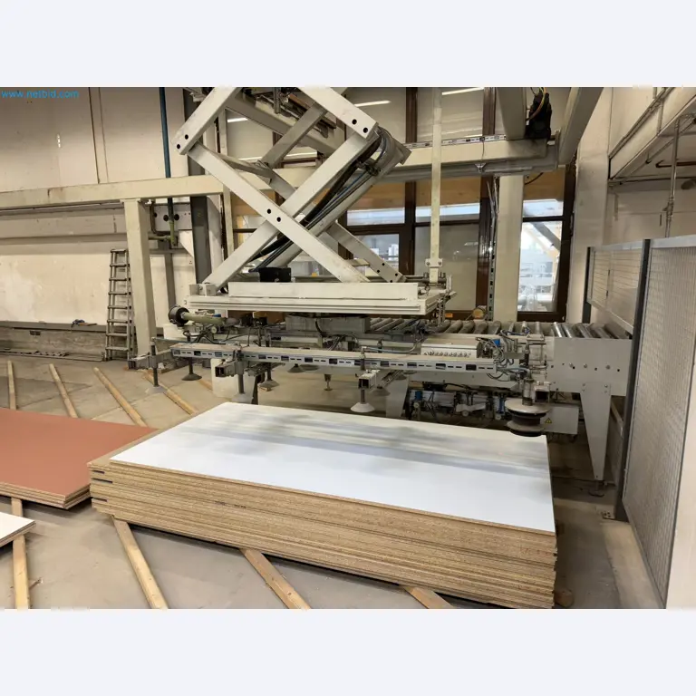Machines from the woodworking sector-19