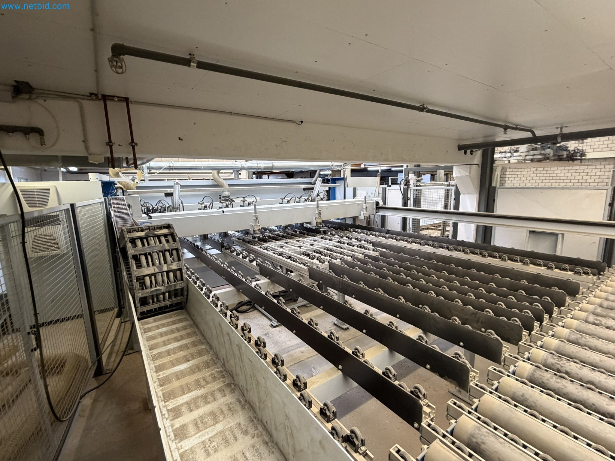 Machines from the woodworking sector-8