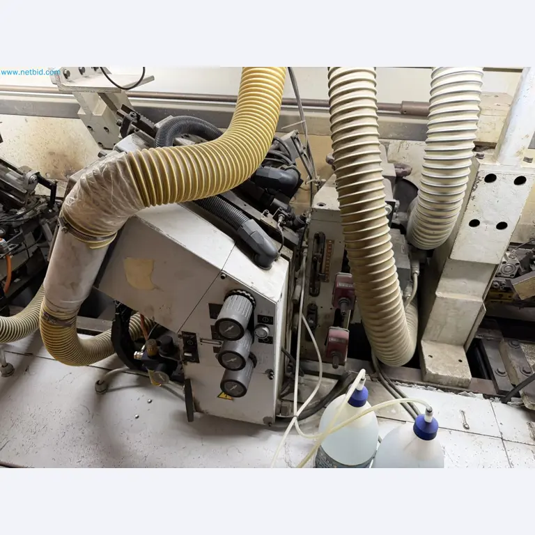 Machines from the woodworking sector-14