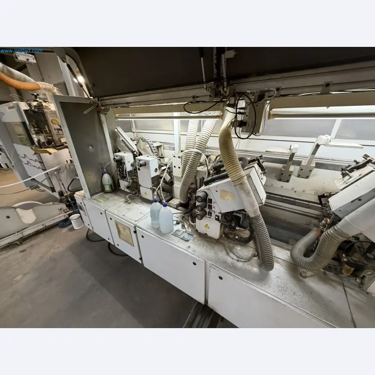 Machines from the woodworking sector-33