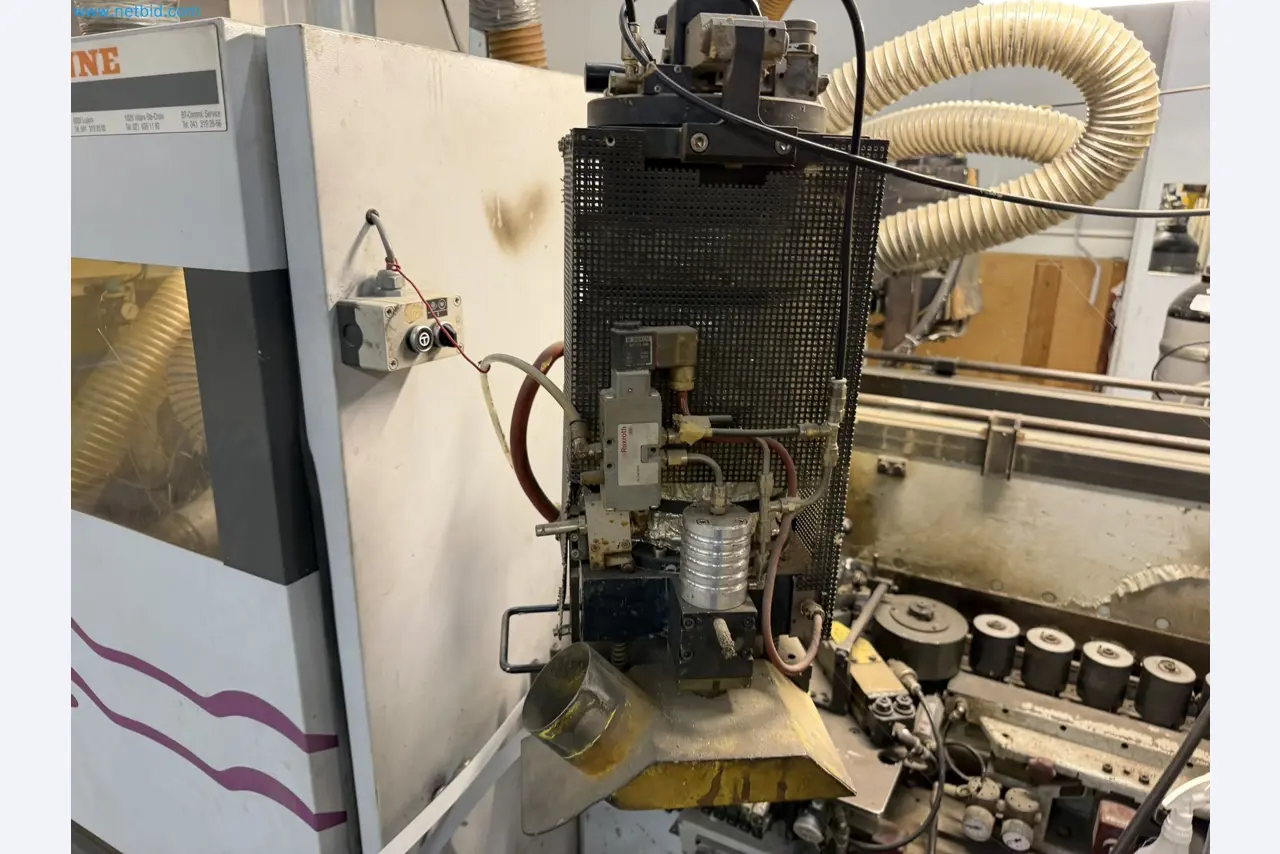 Machines from the woodworking sector-35