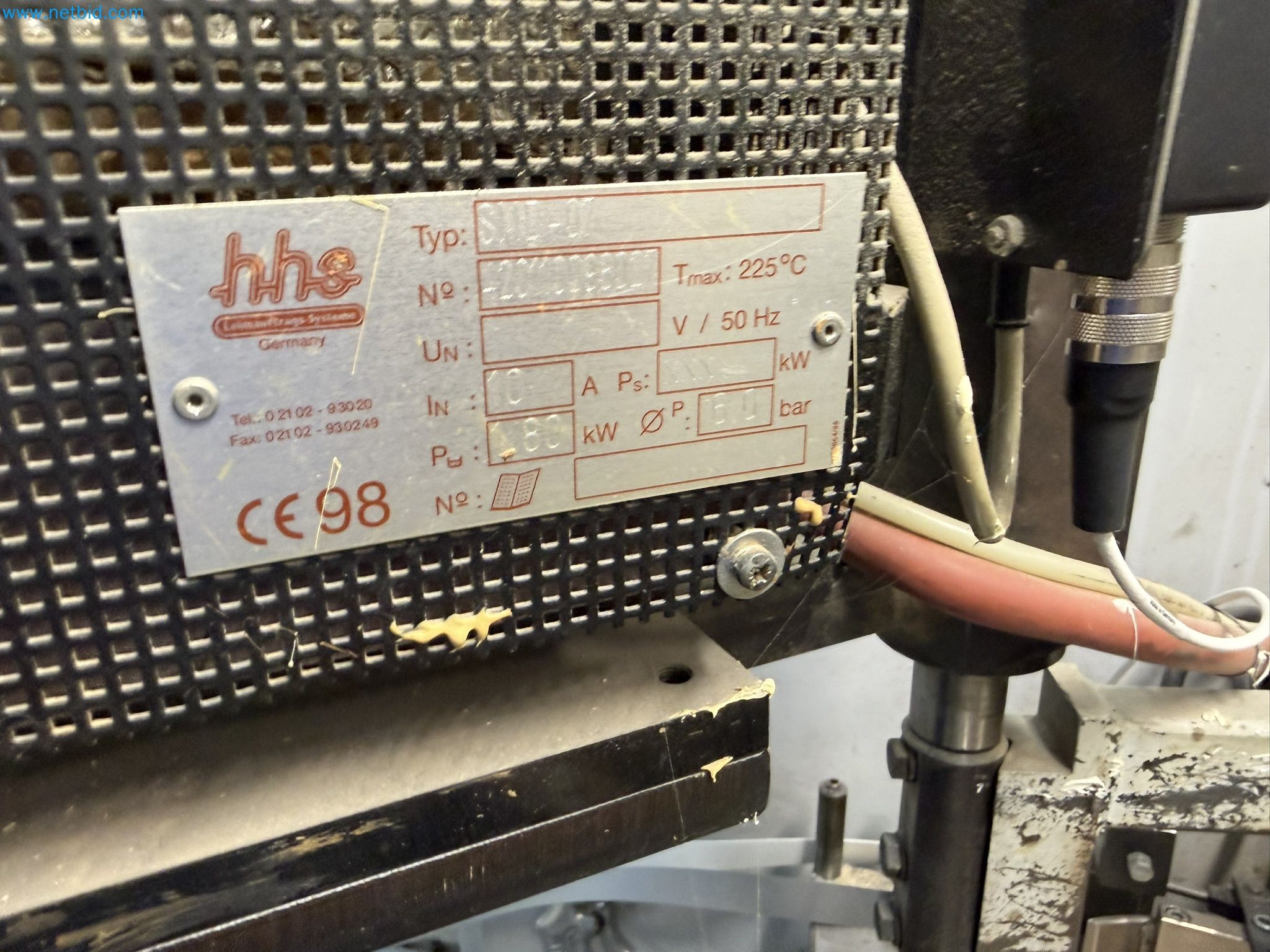 Machines from the woodworking sector-37