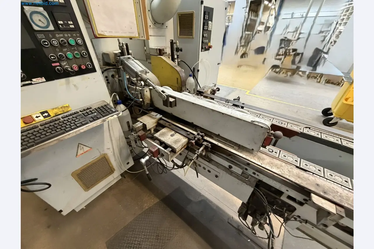 Machines from the woodworking sector-4