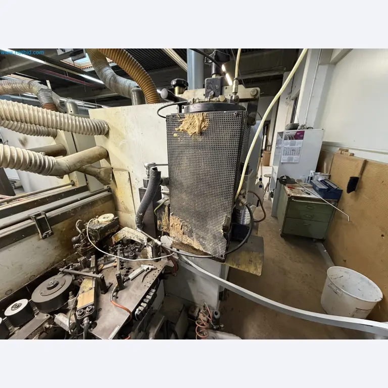 Machines from the woodworking sector-7