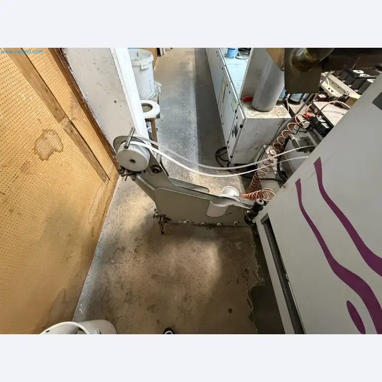 Machines from the woodworking sector-9