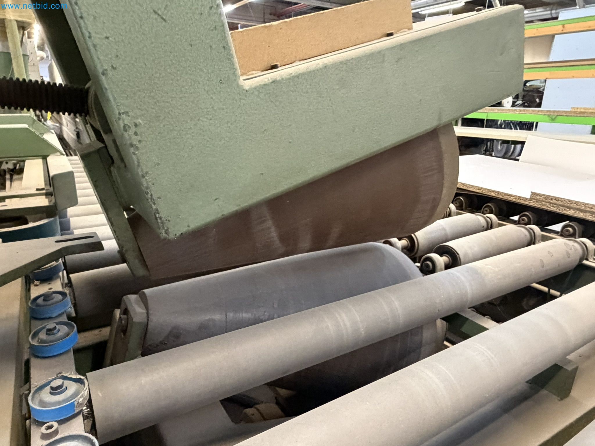 Machines from the woodworking sector-13