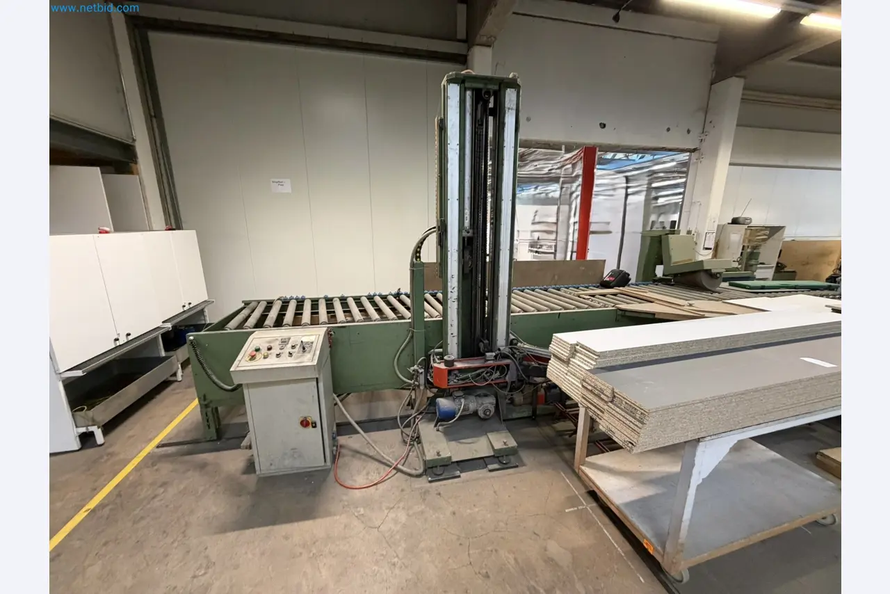 Machines from the woodworking sector-5