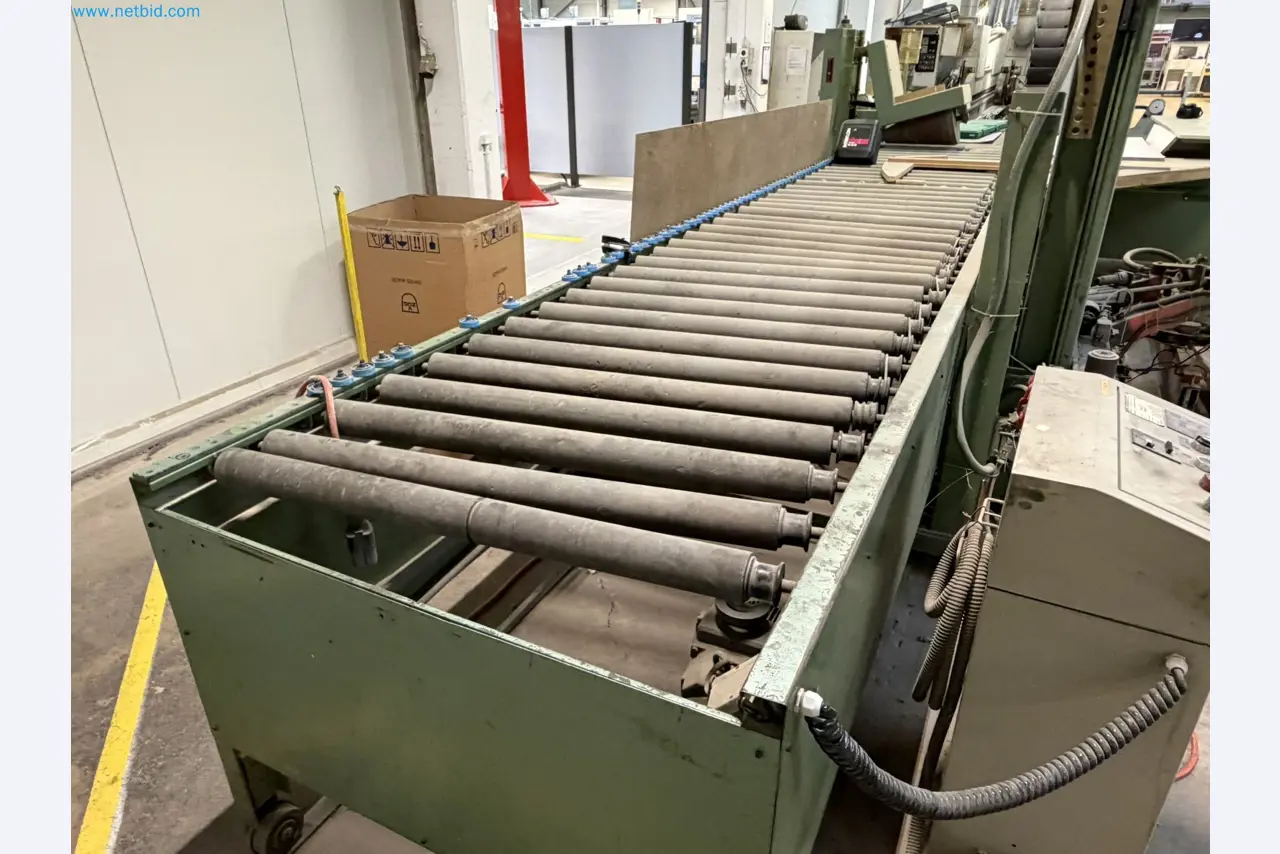 Machines from the woodworking sector-6