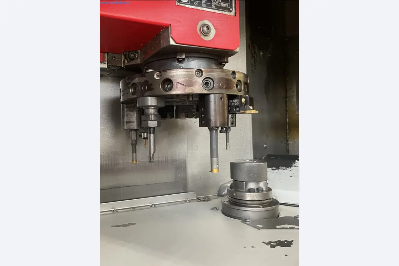 Well-maintained CNC lathe-2