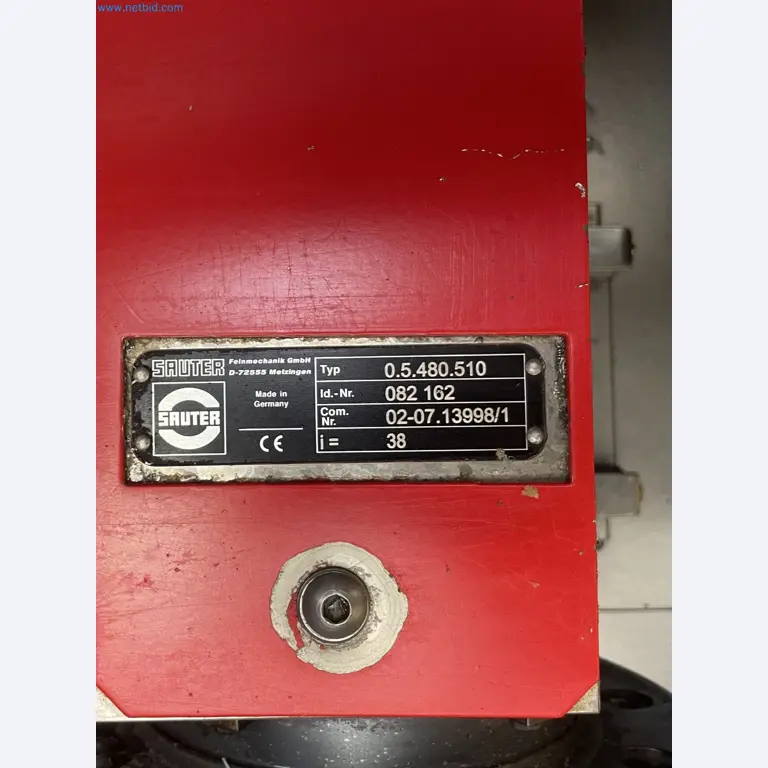 Well-maintained CNC lathe-3