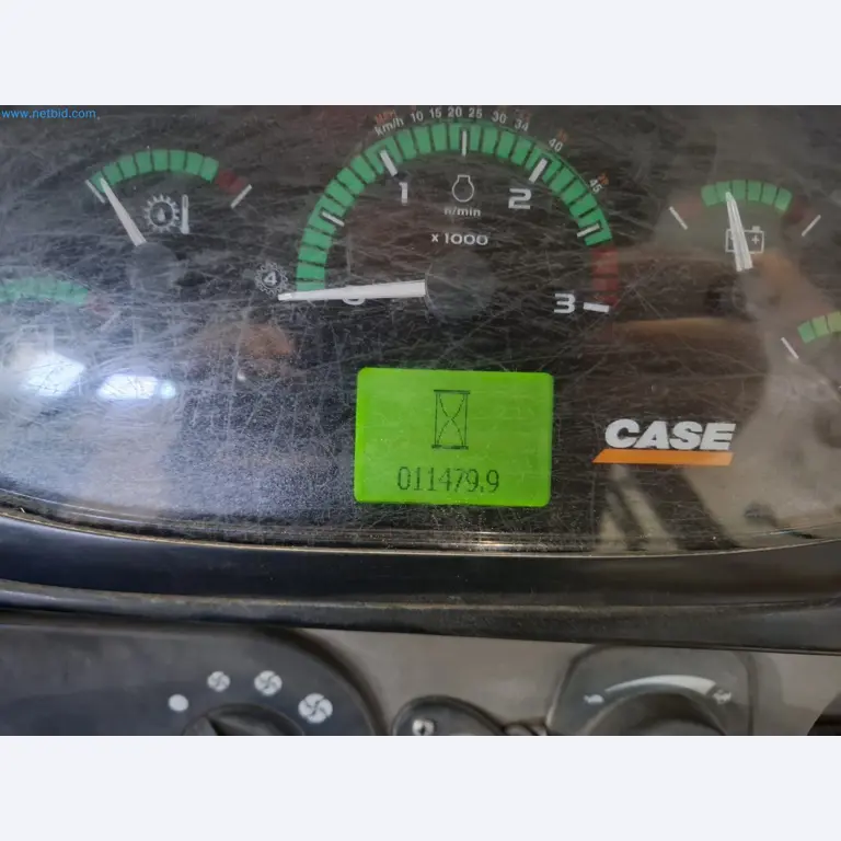 Commercial vehicles-11