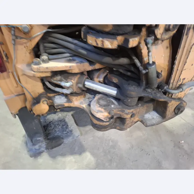 Commercial vehicles-13