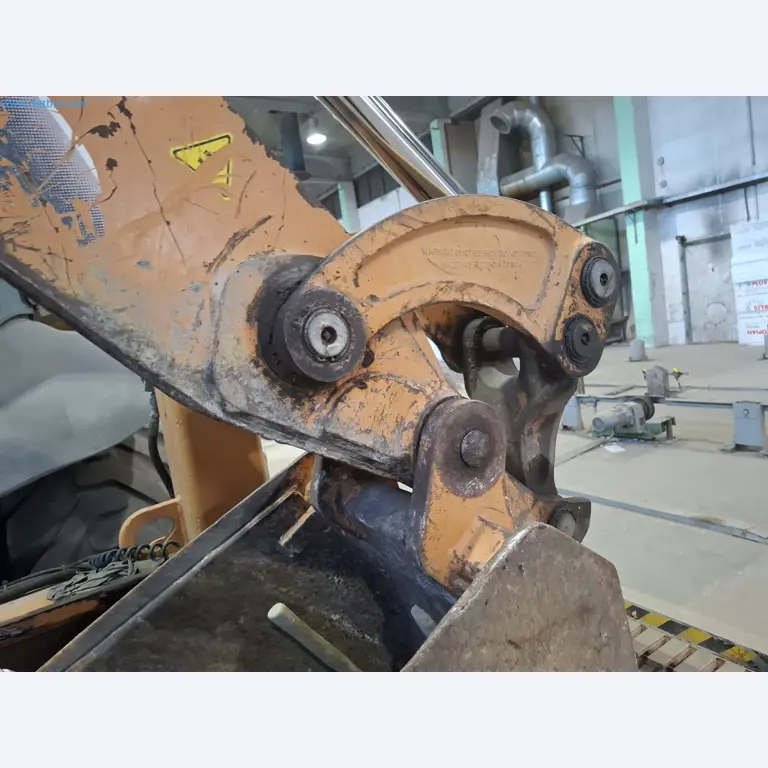 Commercial vehicles-17