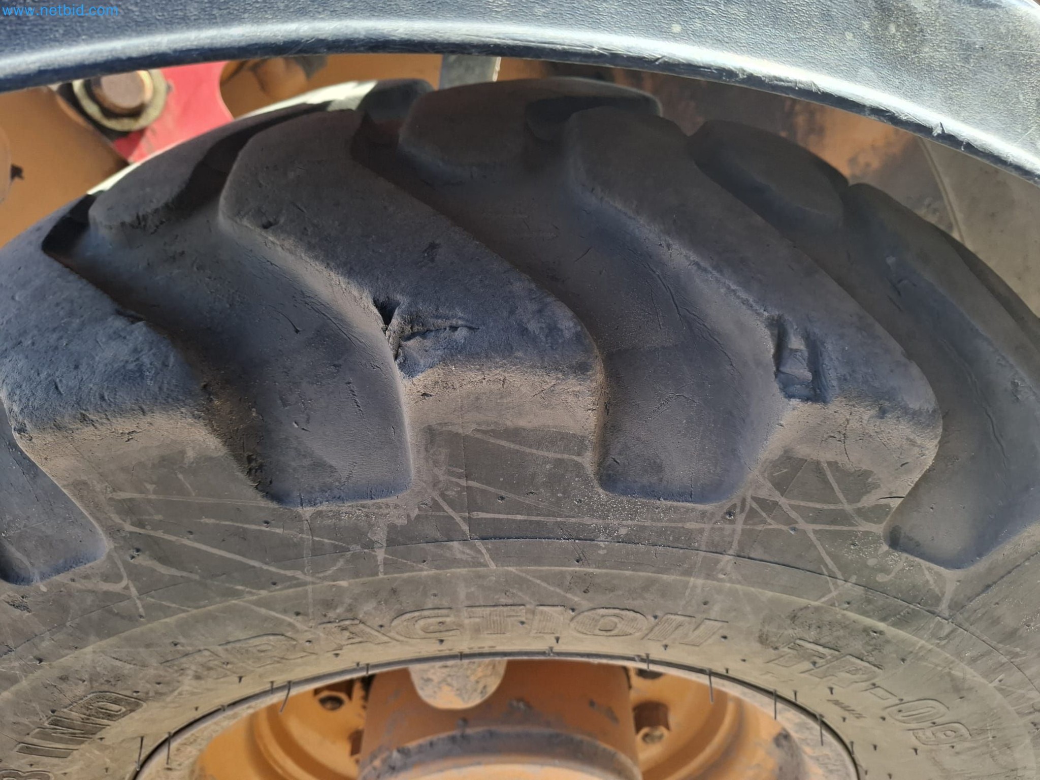 Commercial vehicles-20