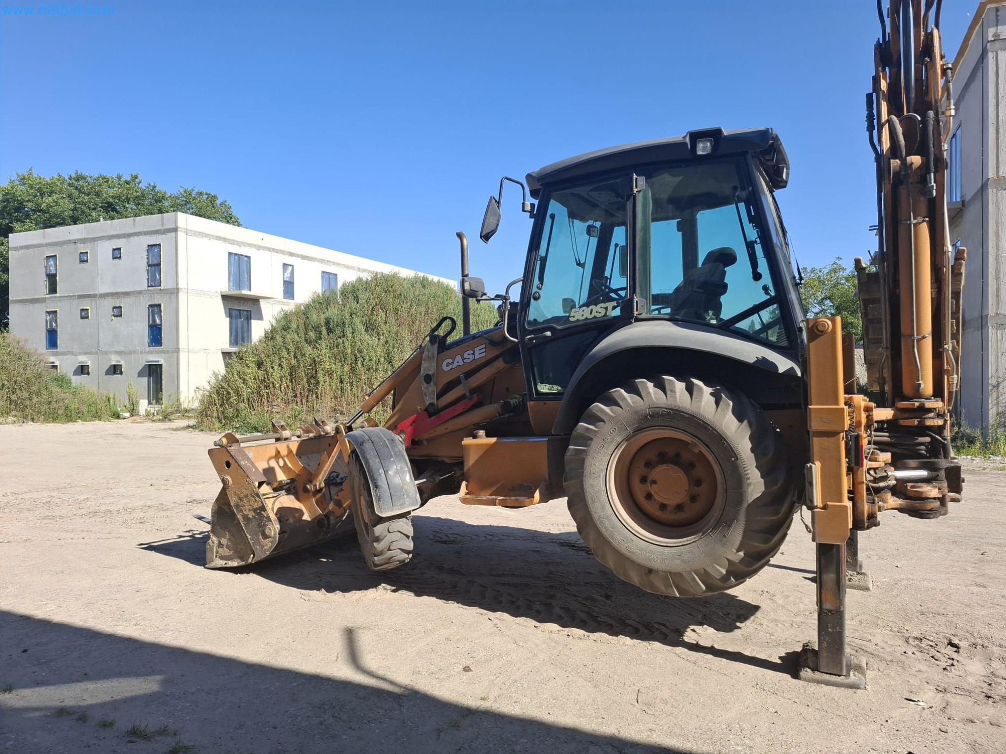 Commercial vehicles-5