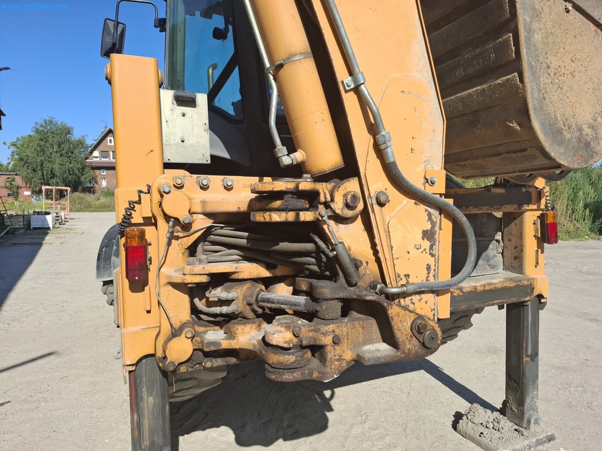 Commercial vehicles-6