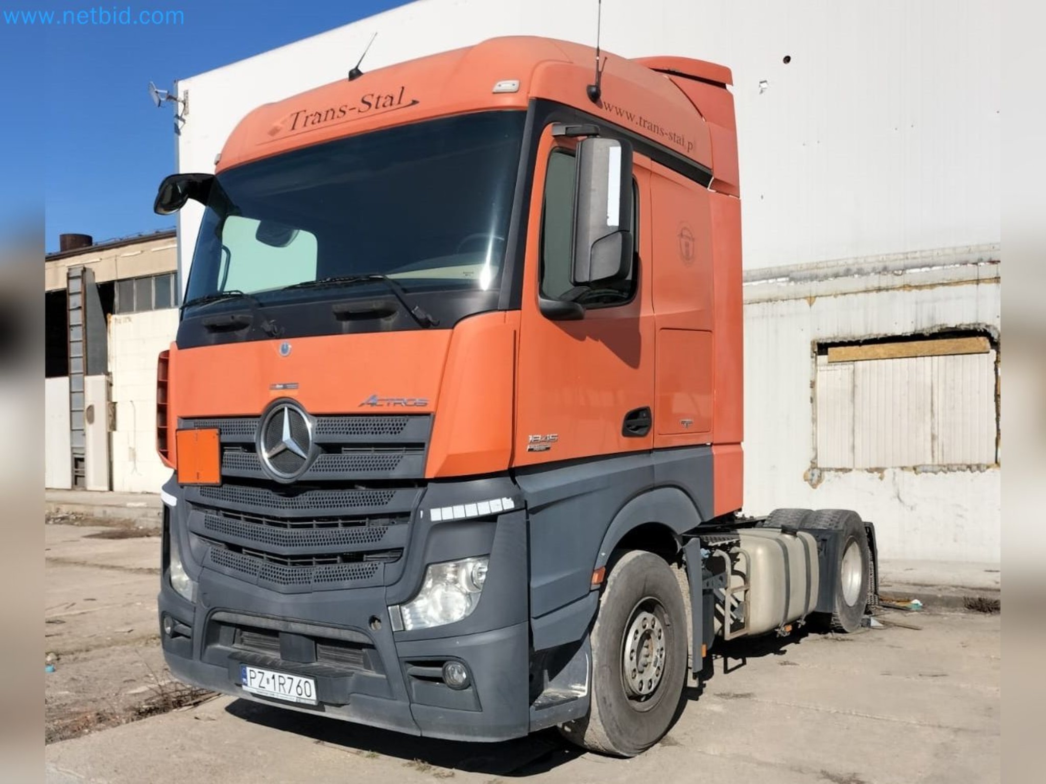 Commercial vehicles-2