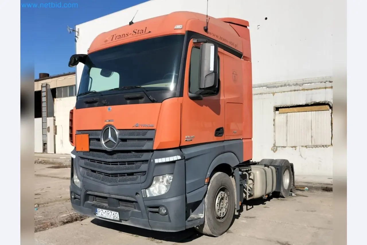 Commercial vehicles-2