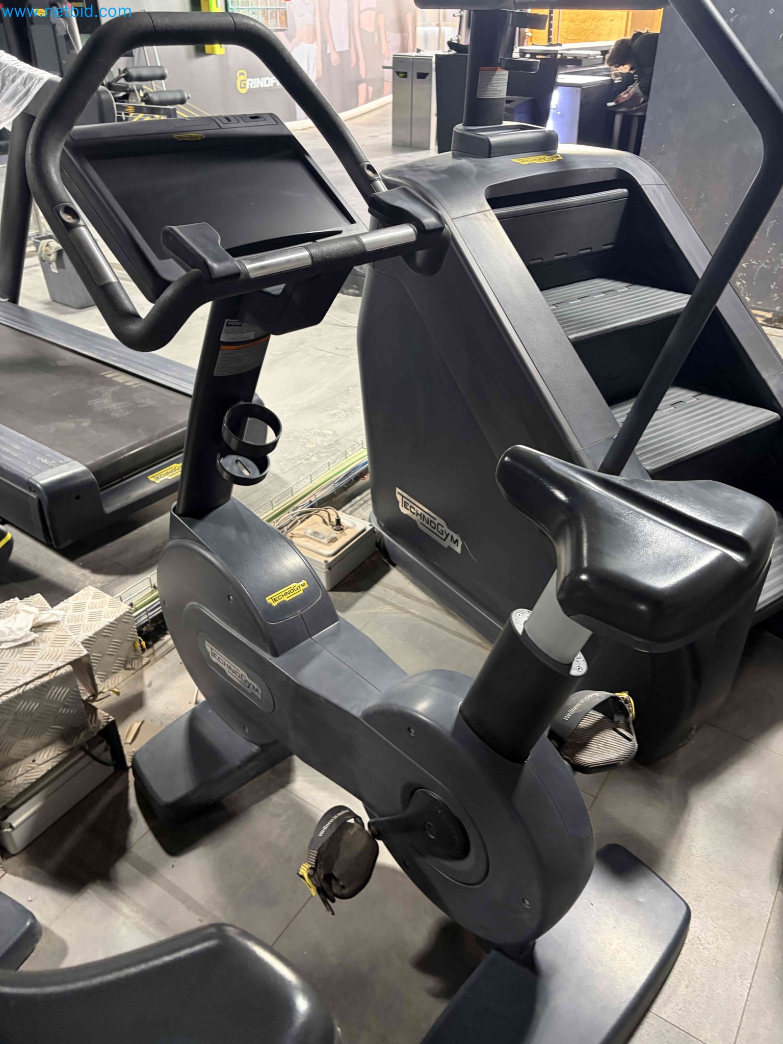 Auction of Used Technogym Gym Equipment – Professional Fitness Machines-2