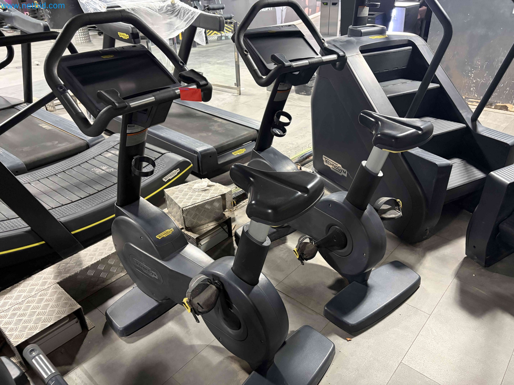 Auction of Used Technogym Gym Equipment – Professional Fitness Machines-4