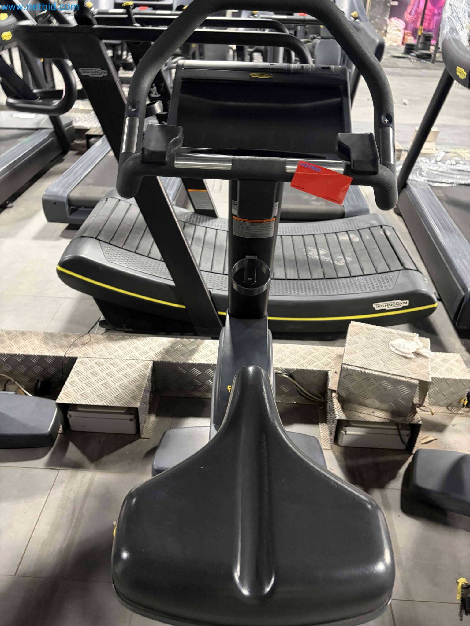 Auction of Used Technogym Gym Equipment – Professional Fitness Machines-6