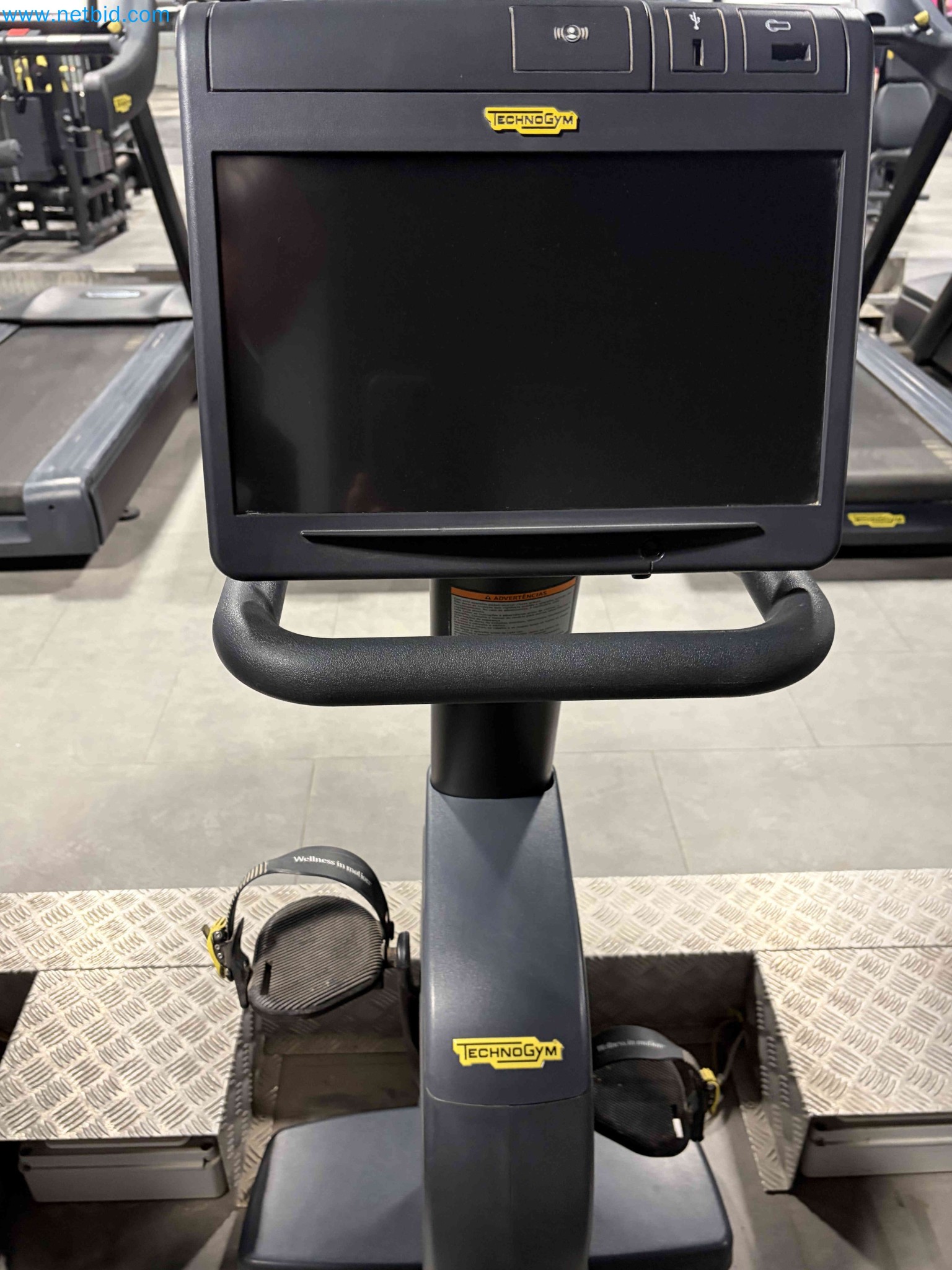 Auction of Used Technogym Gym Equipment – Professional Fitness Machines-11