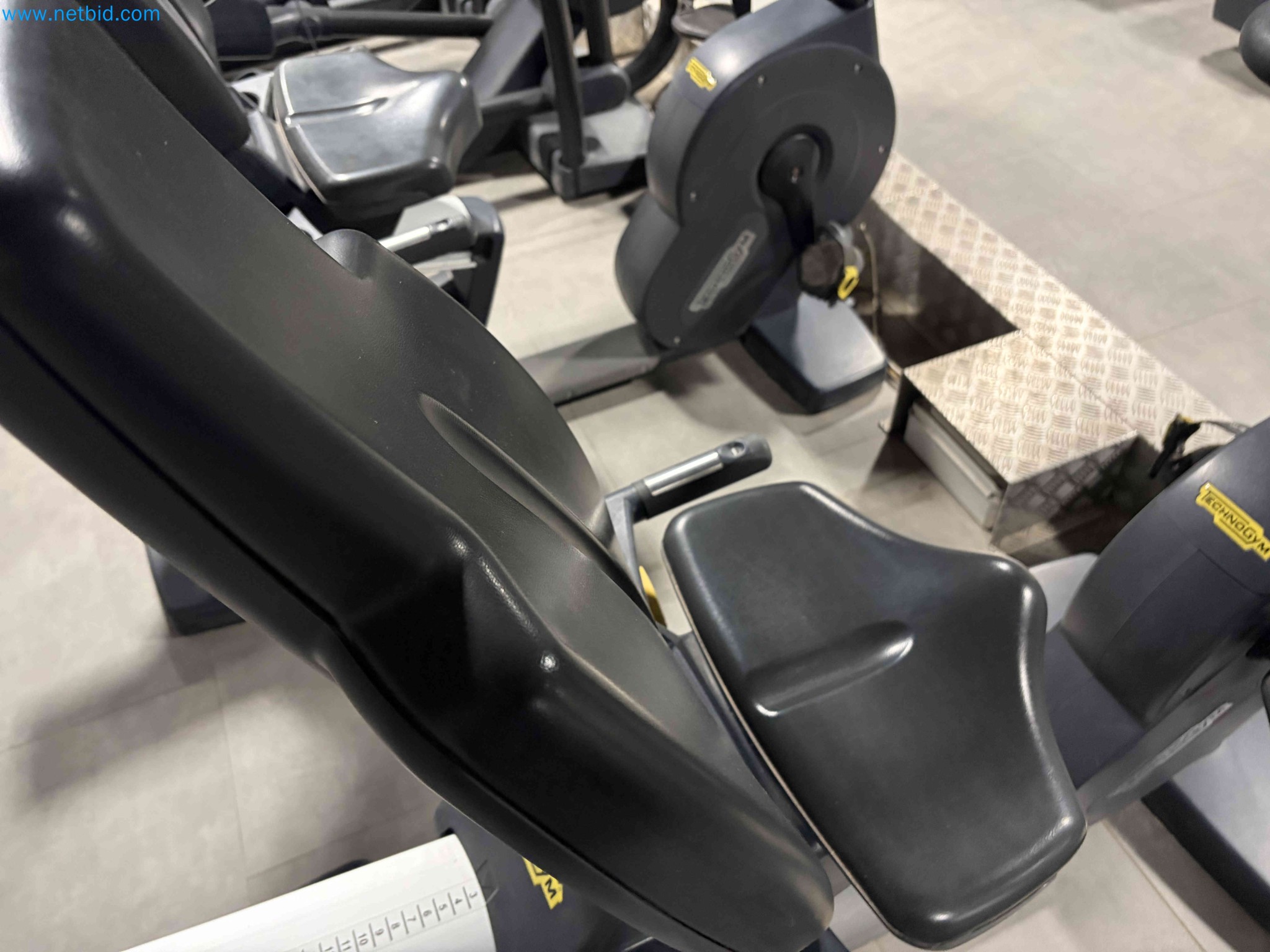 Auction of Used Technogym Gym Equipment – Professional Fitness Machines-13