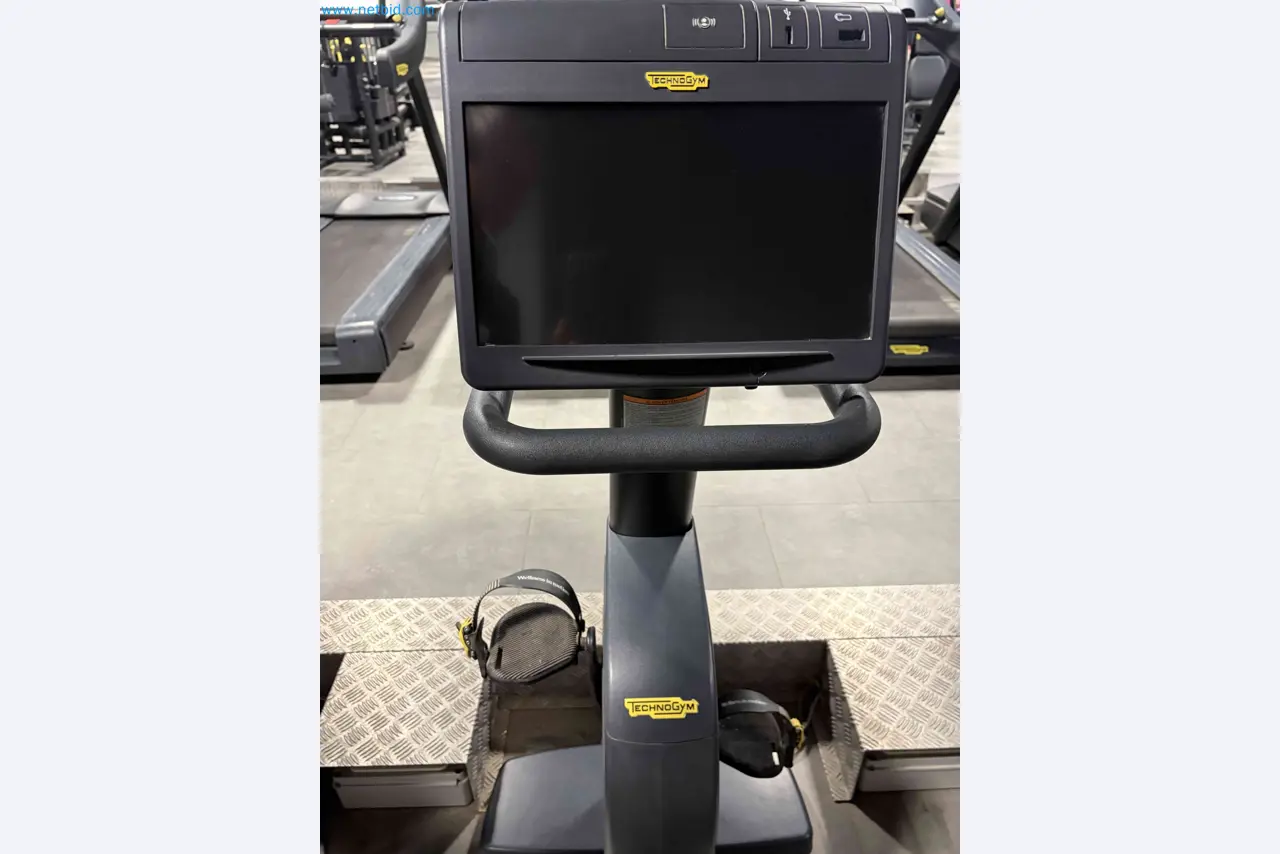 Dražba rabljene fitnes opreme Technogym - Profesionalna fitnes oprema-11