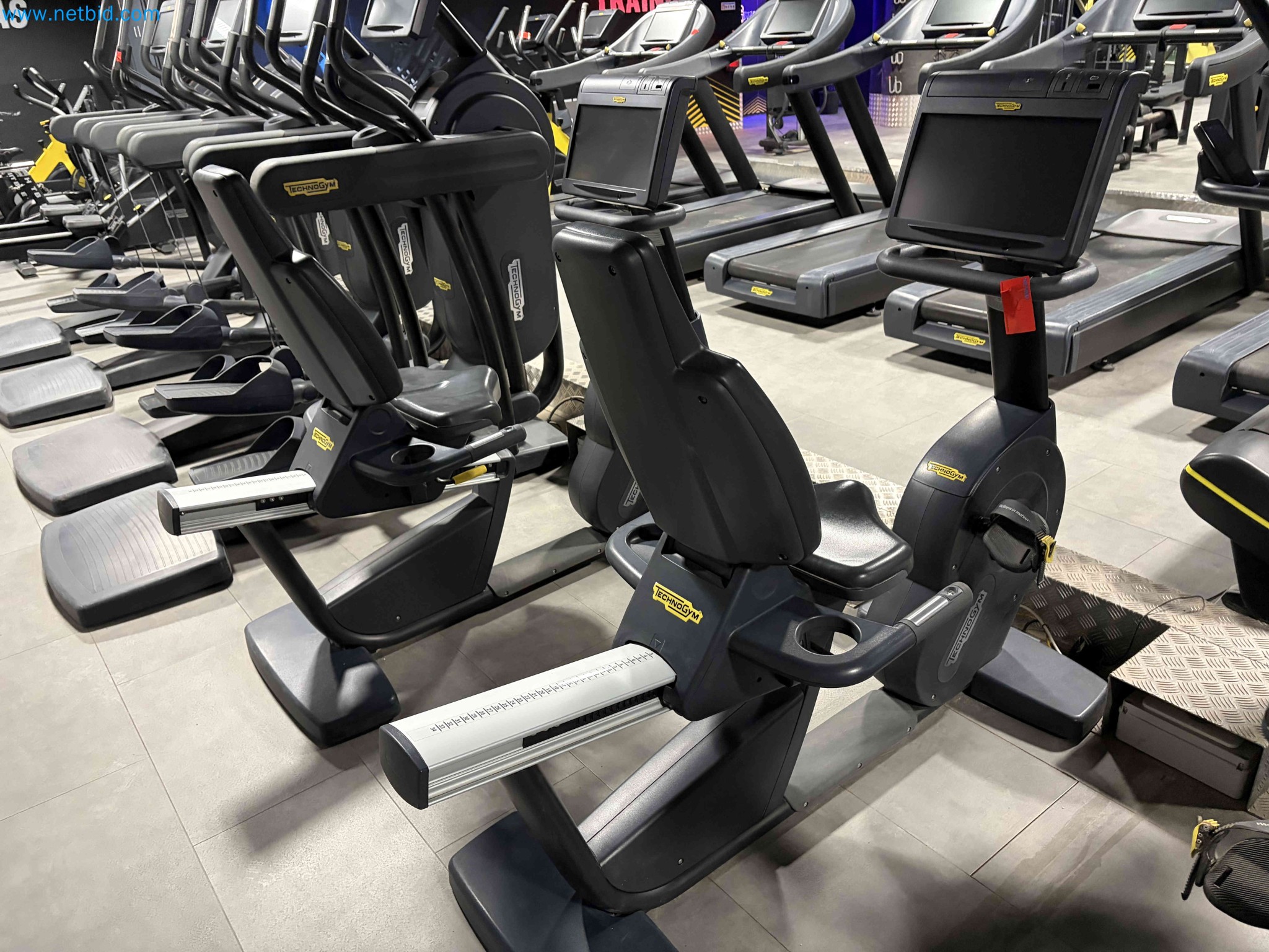 Auction of Used Technogym Gym Equipment – Professional Fitness Machines-1