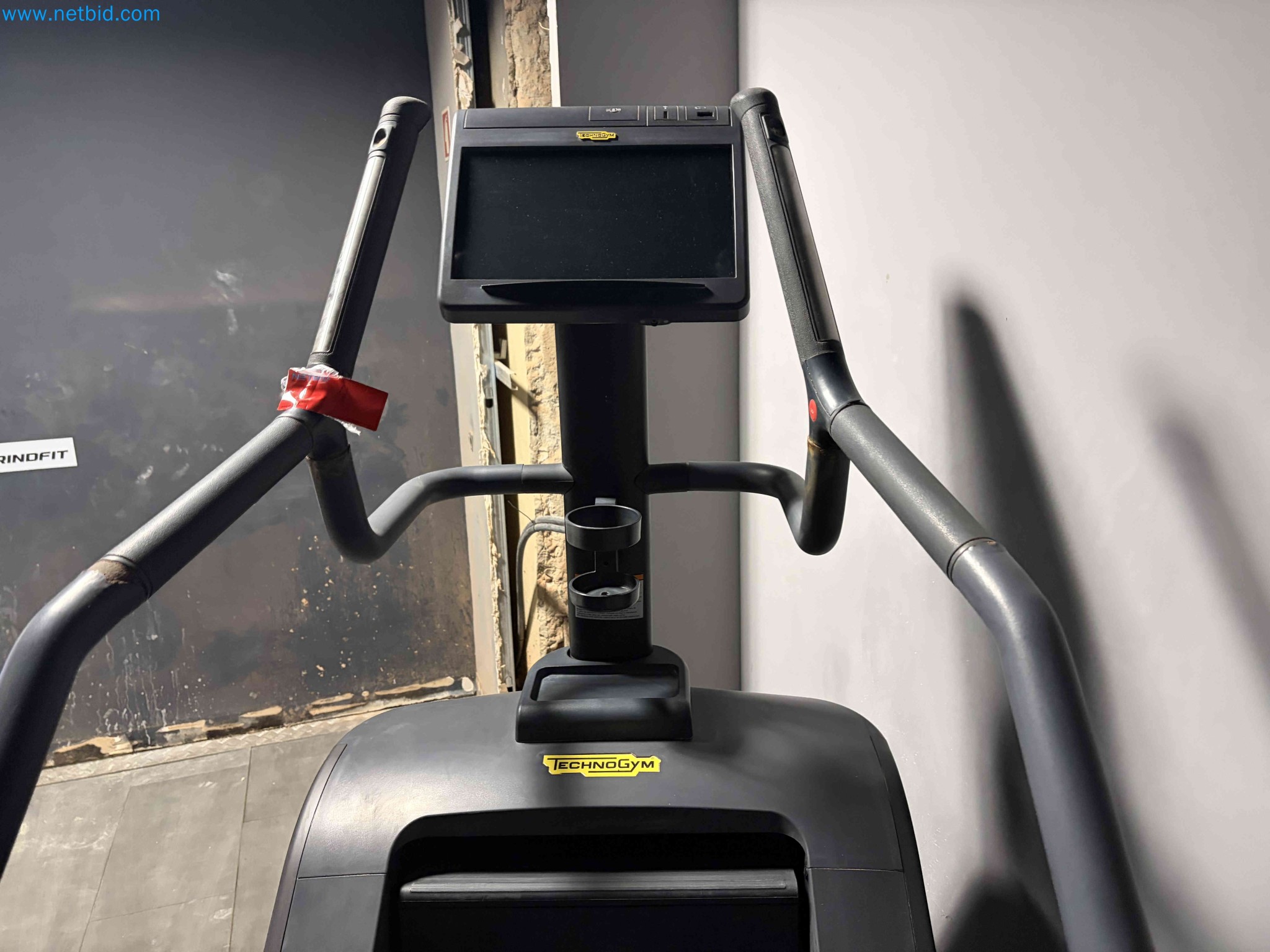 Auction of Used Technogym Gym Equipment – Professional Fitness Machines-4