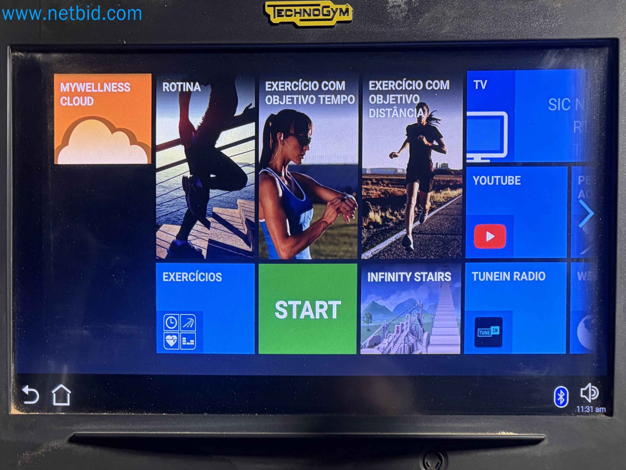 Auction of Used Technogym Gym Equipment – Professional Fitness Machines-9