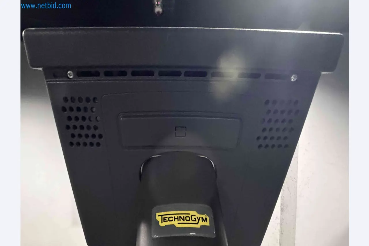 Dražba rabljene fitnes opreme Technogym - Profesionalna fitnes oprema-4