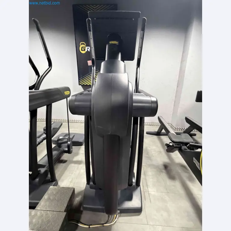 Auction of Used Technogym Gym Equipment – Professional Fitness Machines-3