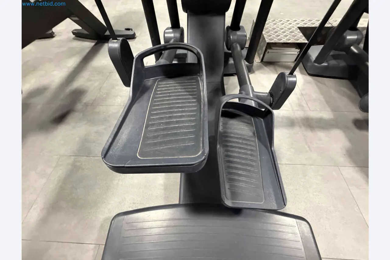 Auction of Used Technogym Gym Equipment – Professional Fitness Machines-8