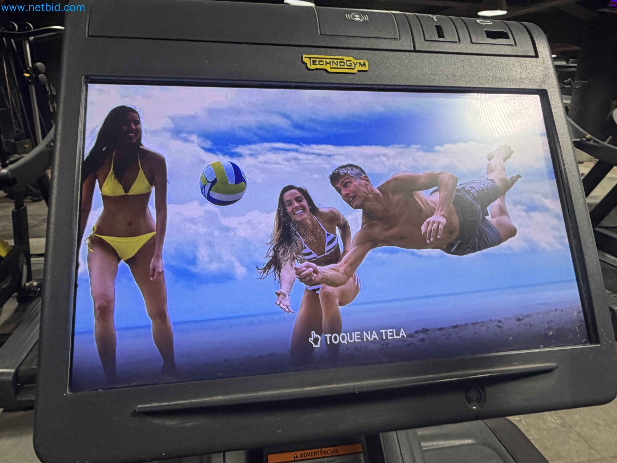 Auction of Used Technogym Gym Equipment – Professional Fitness Machines-15